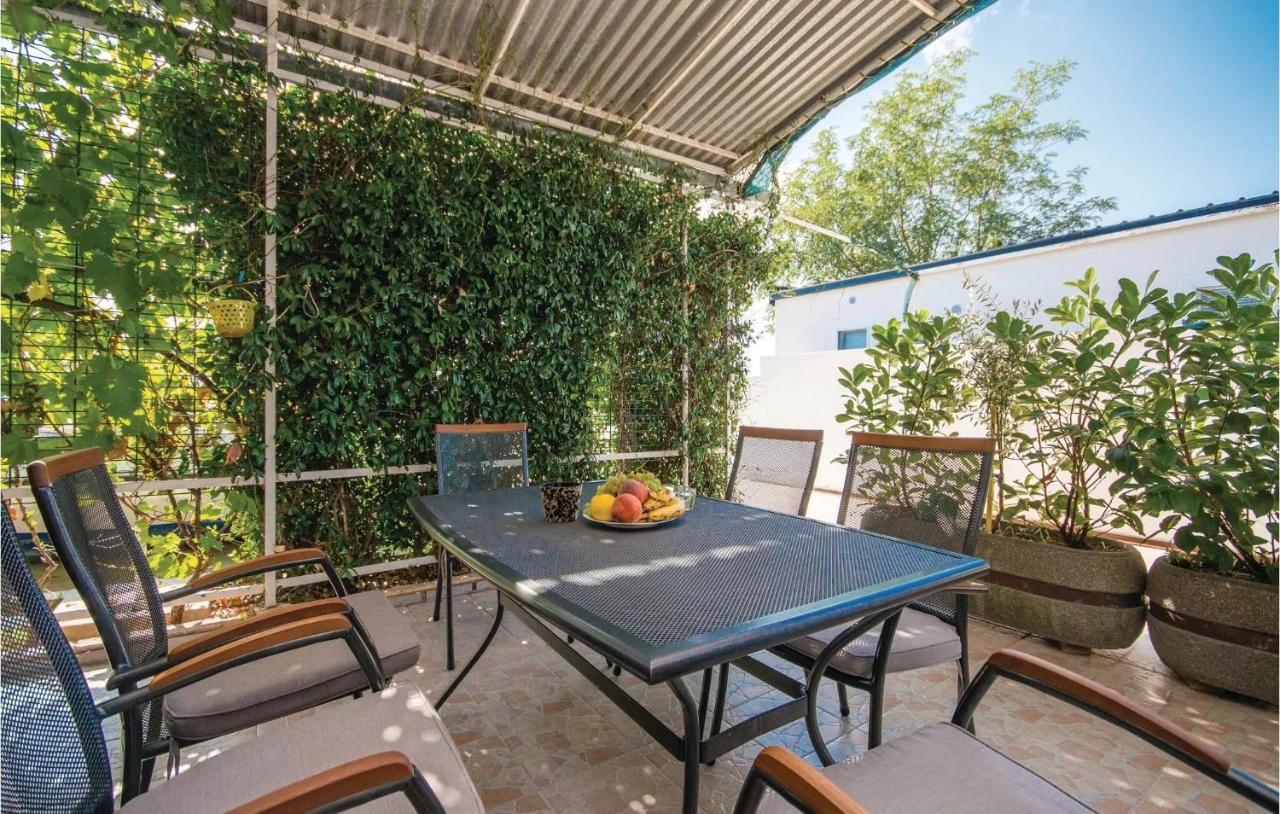 Apartments In Turanj, 20M From The Beach Sukošan Exterior foto